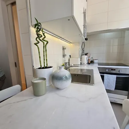 Lavra - Av Liberdade Apartman *