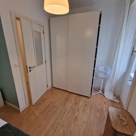 Lavra - Av Liberdade * Lisbona